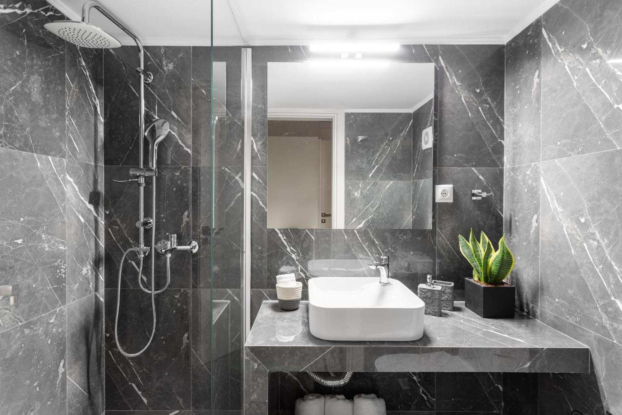 Deluxe 3-BDRM Urban-industrial Apt at Acropolis Atena Exterior foto